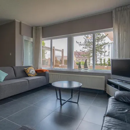 Feriehus At - 4 Bedrooms 10p - Garden *
